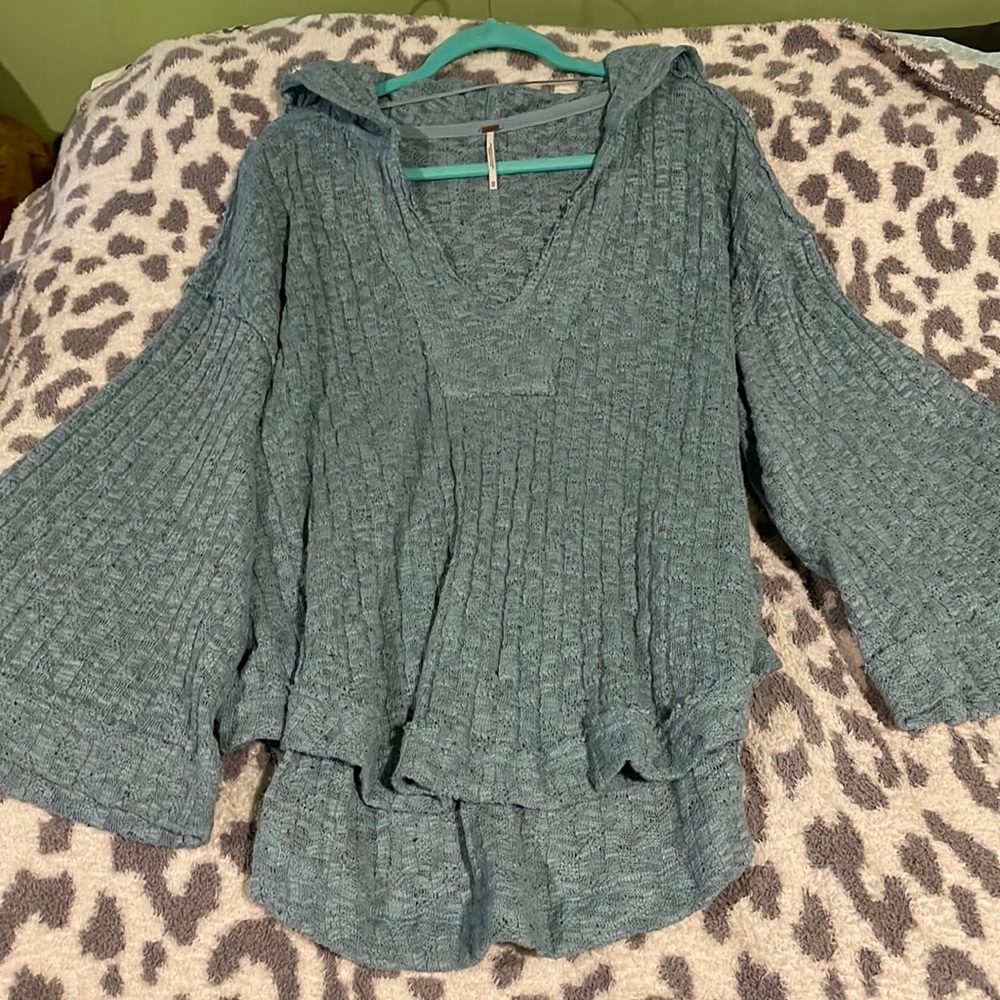 Barely worn Free People Oversized blue sweater!